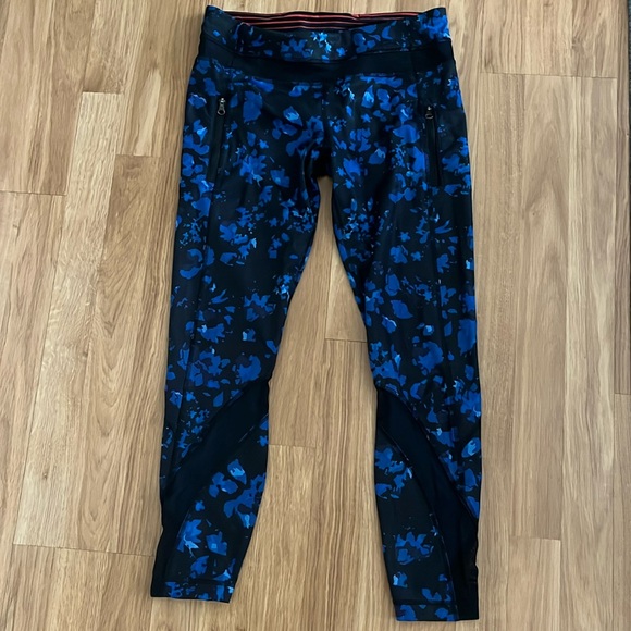 Lululemon Inspire Tight II - Picture 2 of 11